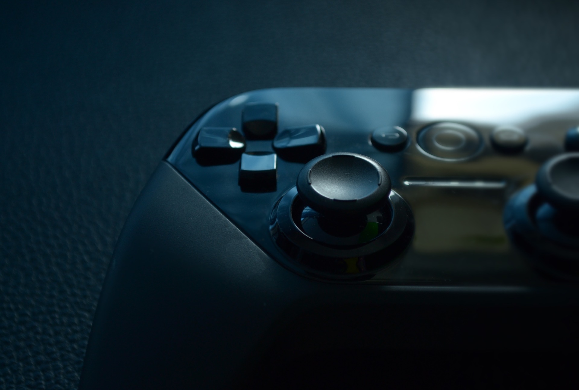 How to Keep a Clean Controller and Sanitize Your Gaming Gear