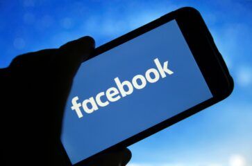 Hướng dẫn cài đặt Facebook trên PC với BlueStacks