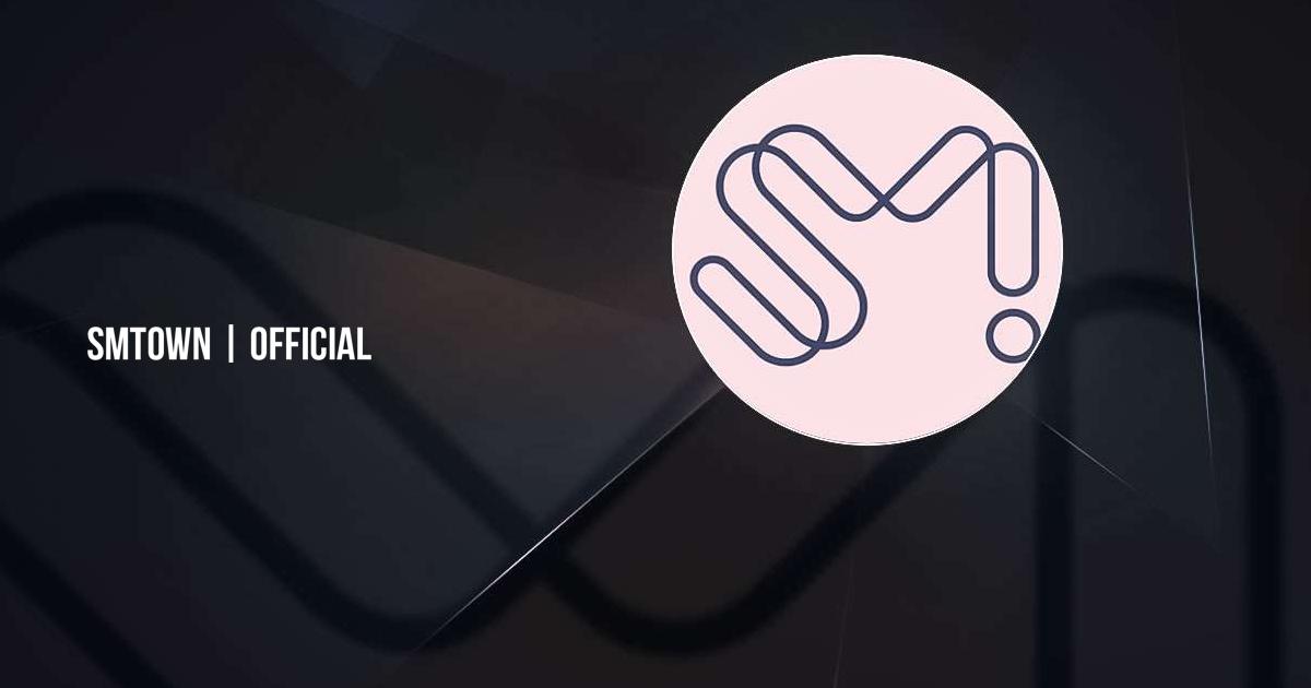Download and run SMTOWN | OFFICIAL on PC & Mac (Emulator)